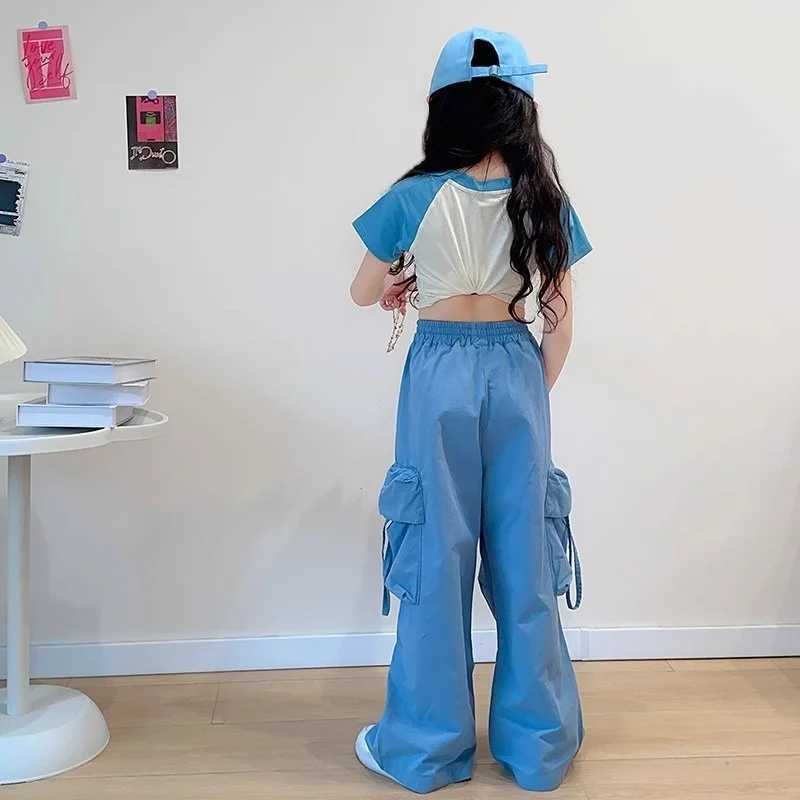 Girls cargo pants for spring childrens straight wide leg pocket pants for summer teenagers fashionable and loose Trousers for ages 5-14T250318
