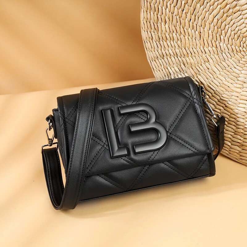 New Designer Bag 2025 Lightweight Handbag New Soft Cushioned Mexican Leather Crossbody Simple Women's Chain Shoulder Bag Handbag Wallet
