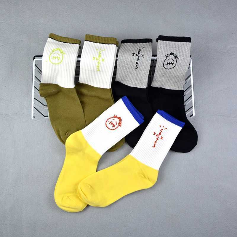 1 Pairs Mens SOCKS Skate New WHITE Crew SOCKS Fashion Bandanas Funny Streetwear Hip Hop Style Mens Gifts X250319