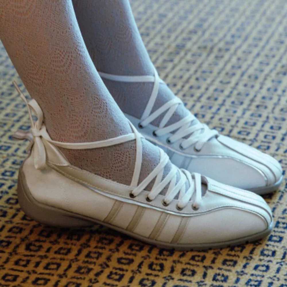 Womens Ballet Apartment Fi Lace Sports Shoes Casual Shoes Comfortable and Lightweight Ballet Sports ShoesXJ250319