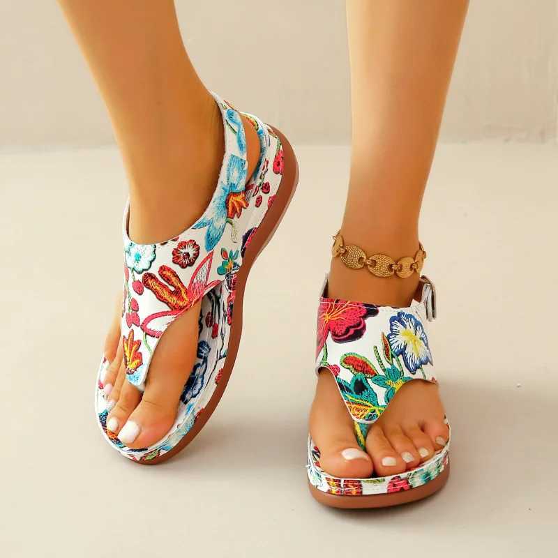 New Arrival Womens Orthopedic Wedge Heels Sandals 2025 Summer New Fashion Buckle Shoes for Women Beach Flip Flops Slippers Womens Shoes T250318