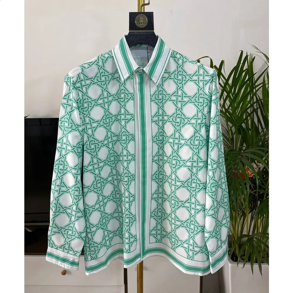 fashion trends for spring and summer casual travel digital printing mens shirts 250317