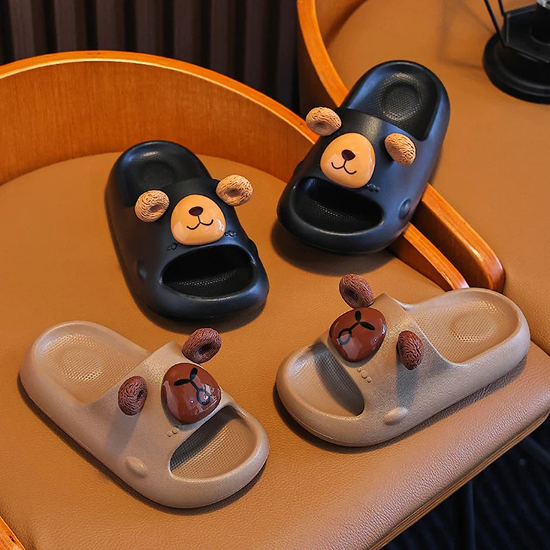 Summer 4-11 Childrens Slide Cute Bear Comfortable Sandals Suitable for Girls and Boys Non slip Beaver Flip Cover Family Childrens Shoes 250318