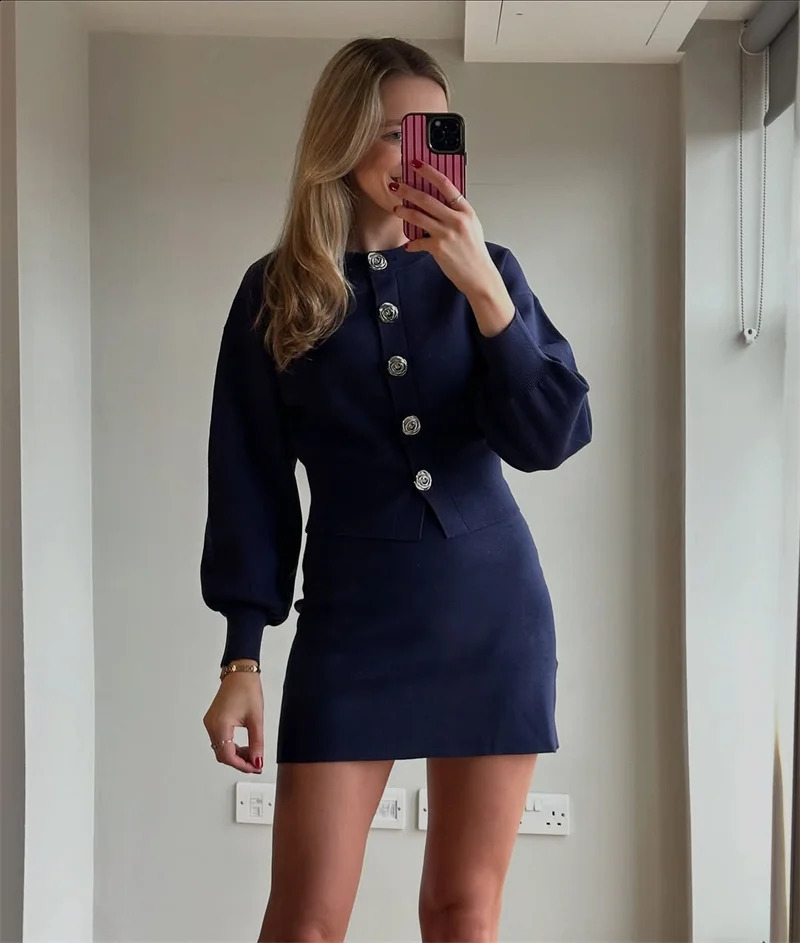 Womens Slim Fit 2Piece Retro Knitted Sweater Jacket Stylish HighWaisted Casual Mini Skirt Streetwear 250318