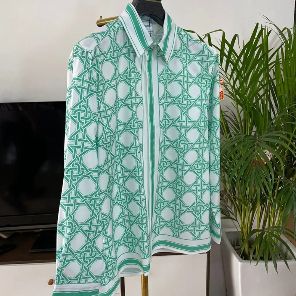 fashion trends for spring and summer casual travel digital printing mens shirts 250317