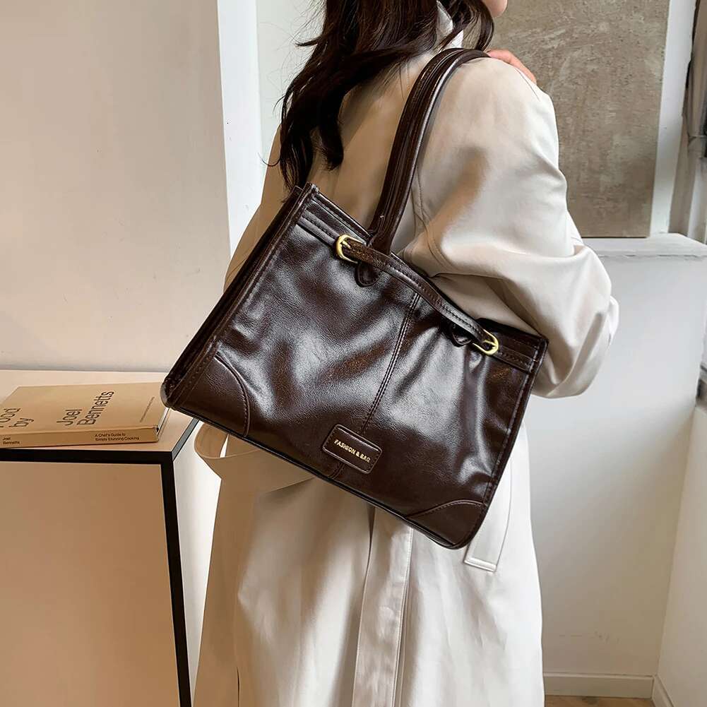 Designer Women PU Leather Shoulder Trendy Red Tote Bags Clutch Handbag For Work Commuter Bag