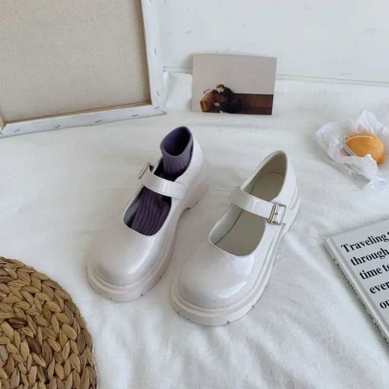 Womens shoes Japanese Jk style cowhide leather shoes version 41 thick soled Mary Jane 42 style apartmentXJ250319