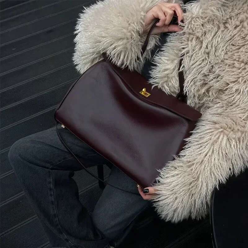 New Rodeobag Leather Kelly Women's Large Capacity Advanced Lock Fashion High Sense Underarm Bag