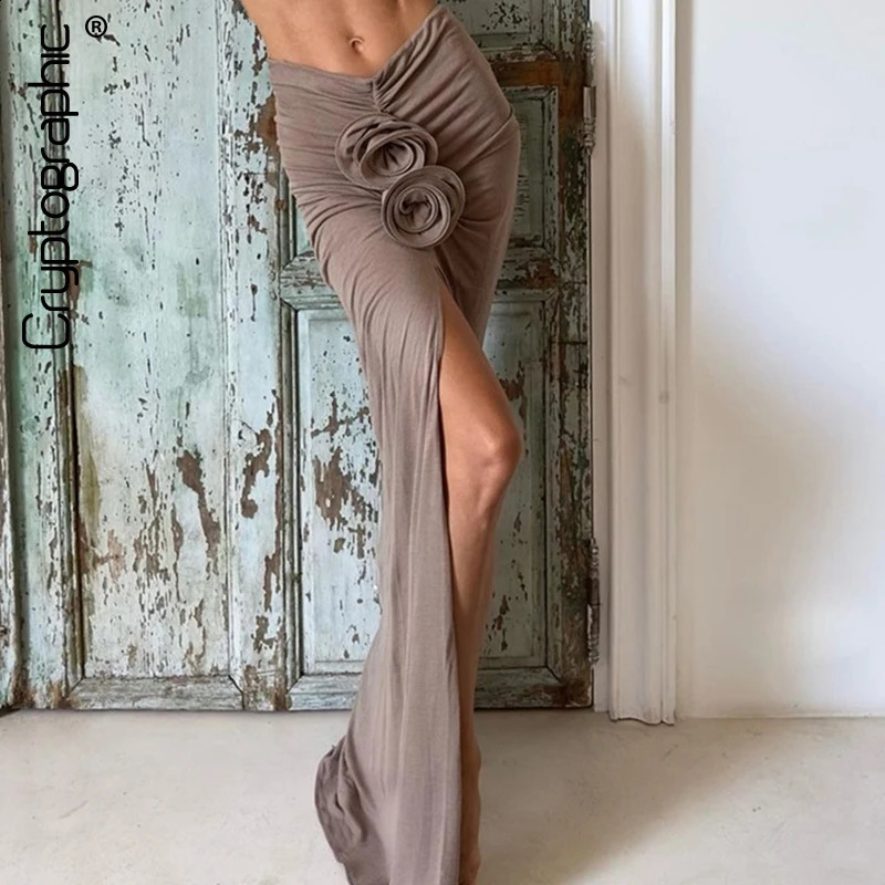 Cryptographic Elegant Ruched Split Maxi Skirts for Women Floral Applique Trim Fashion Outfits Vacation Beachwear Skirt Bottom 250313