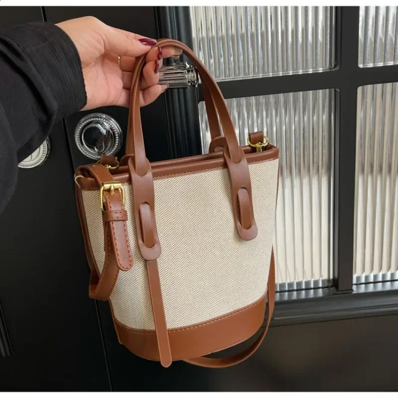 Fashion Versatile PU Canvas Bucket Shoulder and Crossbody Bags Simple Casual Sense of Retro Handbags for Women 250317