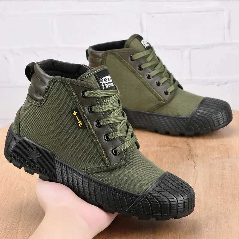Mens Canvas Shoes Outdoor Work Shoes Non Slip Breathable Casual Sneakers for Men Soft Sole Wear-resistant Walking Flats Zapatos Z250319