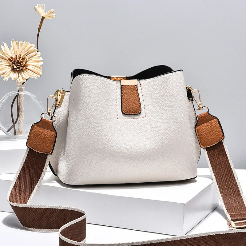 2023 Solid Color PU Leather Womens Handbag Fashion Bucket Bag Broadband Shoulder 250317