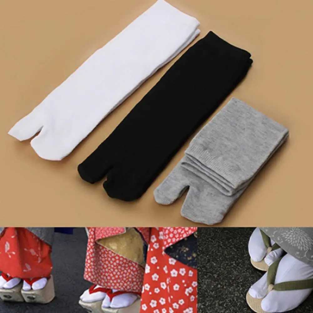 1 pair of unisex Japanese kimono flip sandals with split toe Tabi Ninja Geta socks breathable two finger socks X250319