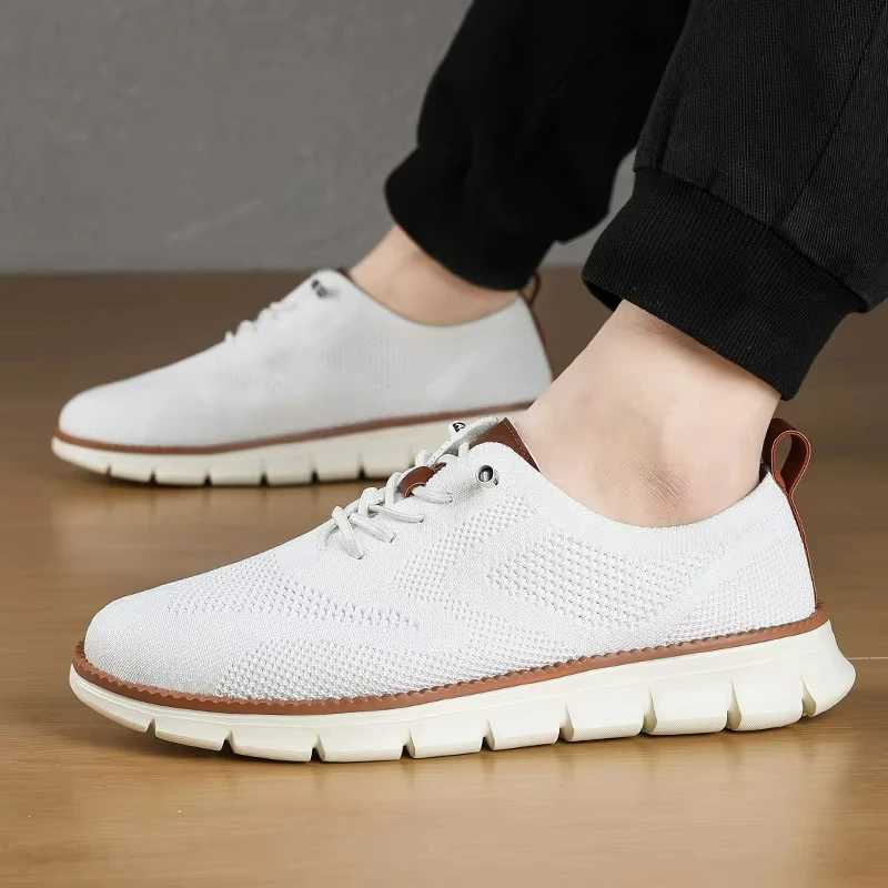 Mens Sneakers Non Slip Casual Shoes Lightweight Breathable Running Shoes Wear-Resistant Solid Flats Mesh Comfortable Men Shoes Z250319