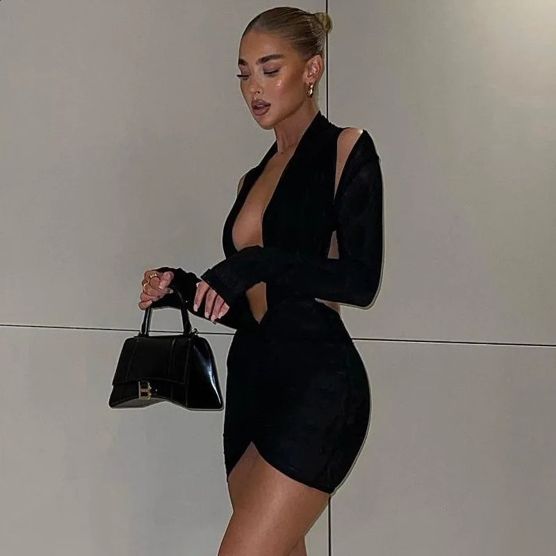Hirigin Women Deep V Neck Sleeveless Short Dress Y2k Halter Backless Bodycon Mini Dress Sexy Cutout Open Back Party Dress 250319