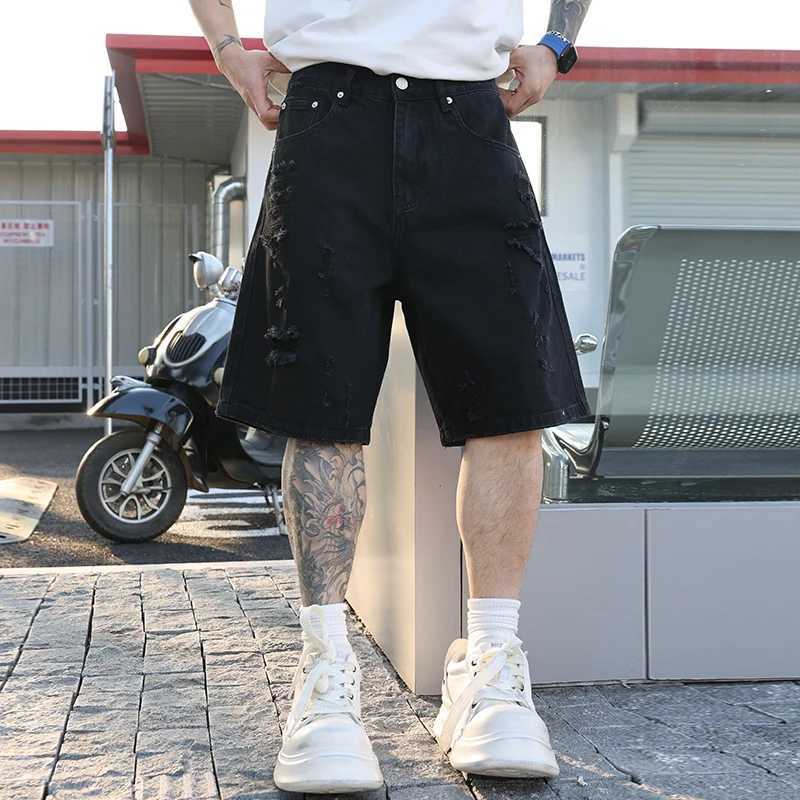 350 mens casual black shorts suitable for mens loose summer jackets trend hole jeans five point pants fashion brands W250319