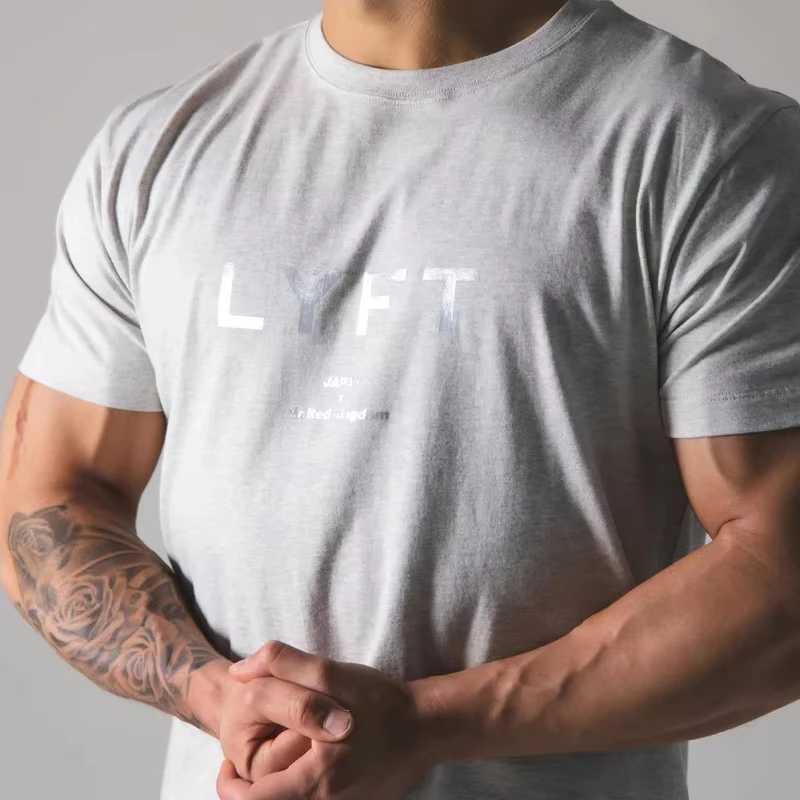 Japanese LYFT mens running T-shirt short sleeved cotton T-shirt casual printed T-shirt gym fitness exercise mens T-shirtT250318