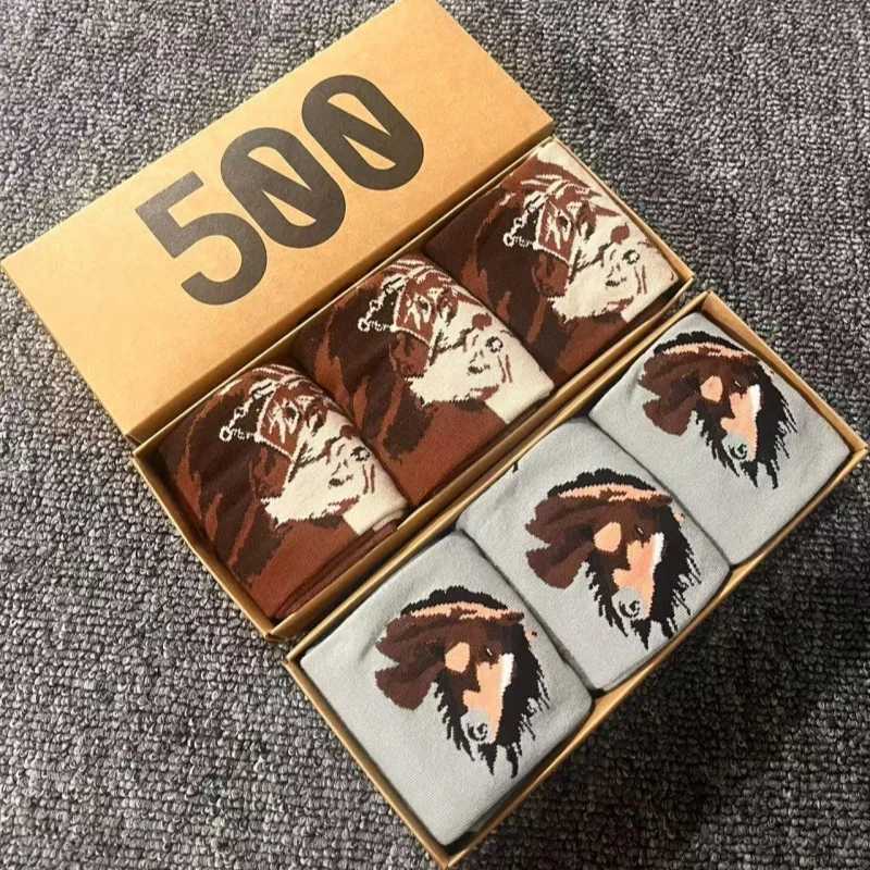 3 pairs of new gift box socks cute cartoon horse color matching versatile breathable mid tube womens socks X250319
