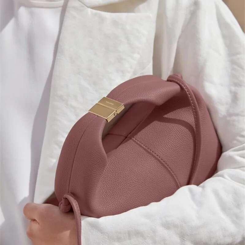 Brand Women's Handbag 2025 New Autumn And Winter Single Shoulder Crossbody Designer High-End Fashion Small Bag