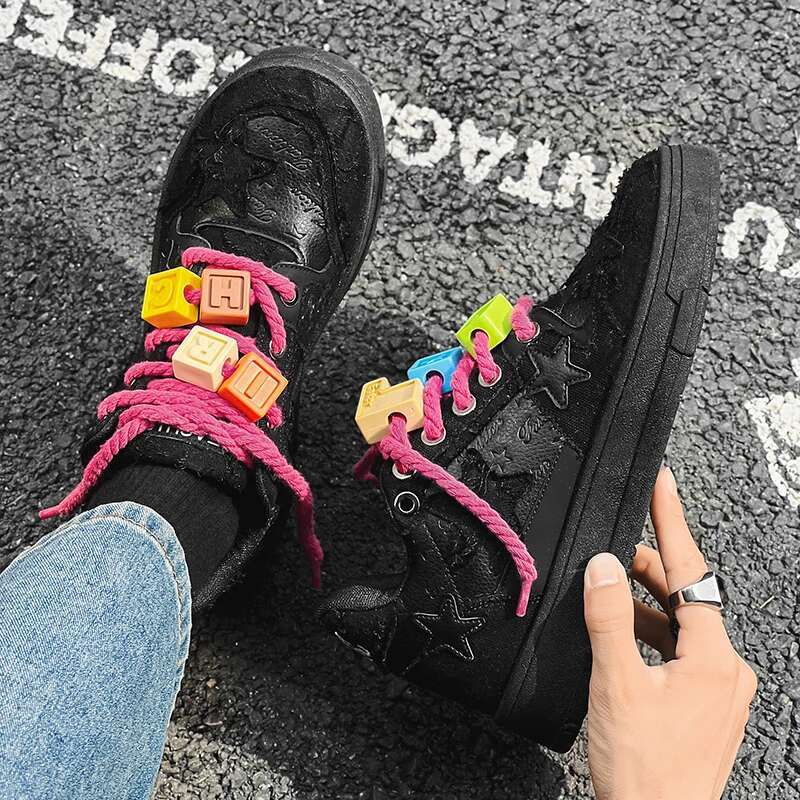 2025 New Fashionable Casual Sneakers Star Pattern Men's Shoes Personalized Hip Hop Shoes Designer Fashion Bread Sneakers