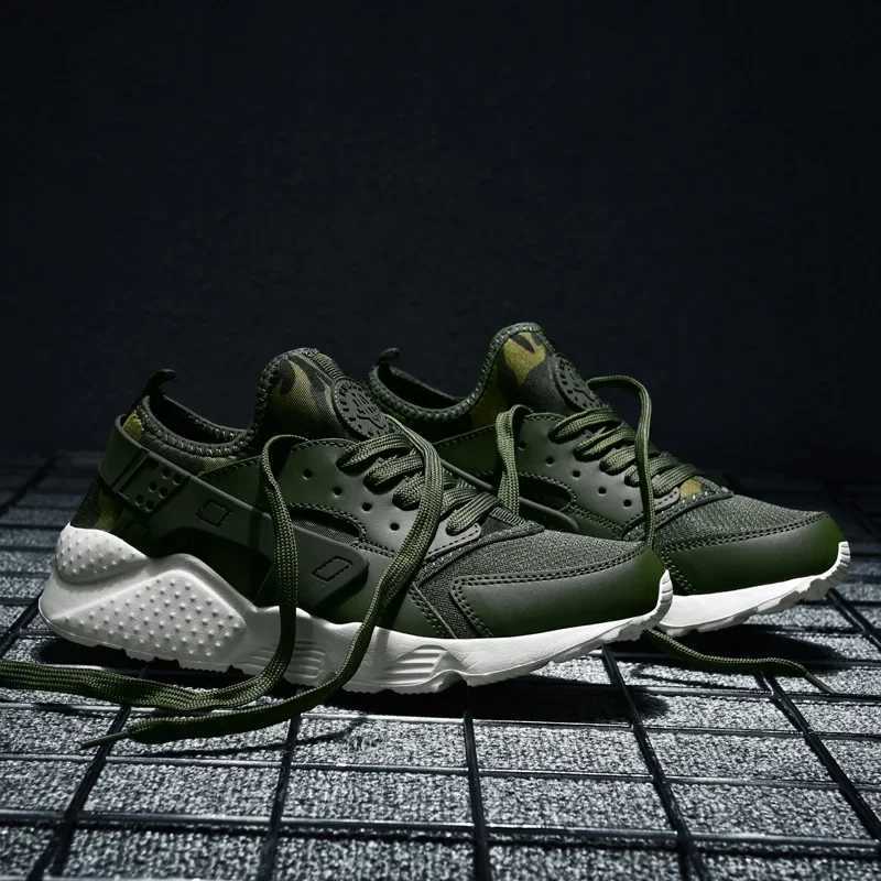 Mens Running Shoes Women Light Sneakers Breathable Mesh Elastic Outdoor Sports Fashion Casual Shoes Unisex Jogging Shoes New Z250319