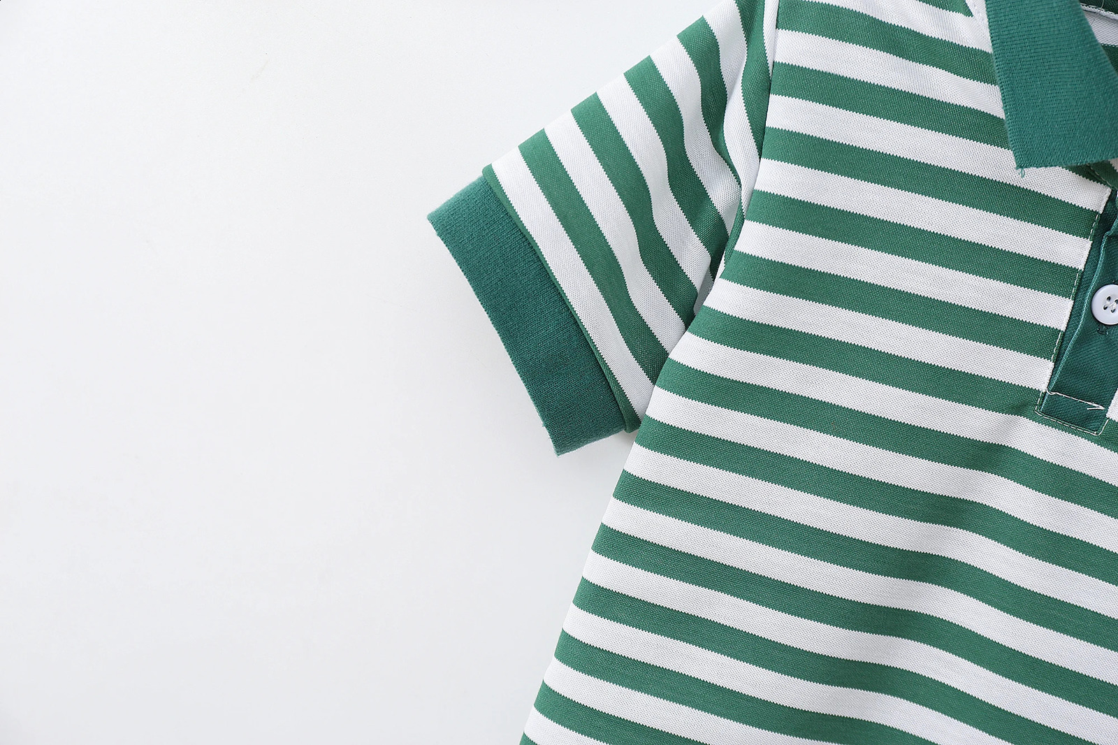Boys Fashion Striped Short Sleeve Shirt for Spring and Autumn 250319