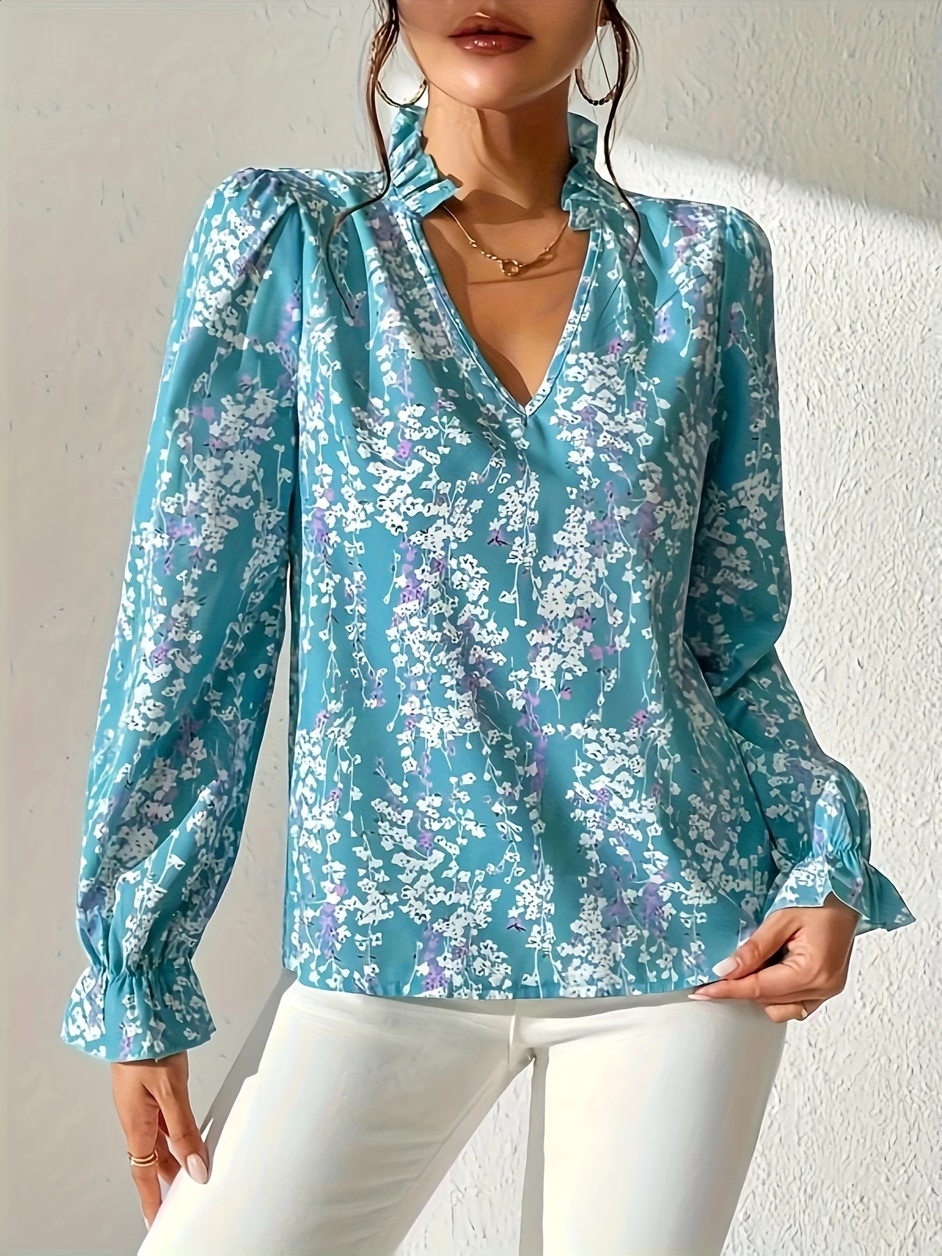 Spring and summer womens Vneck long sleeved shirt with fashionable printed n suitable for daily casual wear 250319