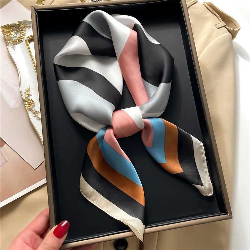 Geely Color Lock Square Silk Scarf Satin Shoulder Bag Headband Fem Hair Strap Luxury Kerchief Echape X250319