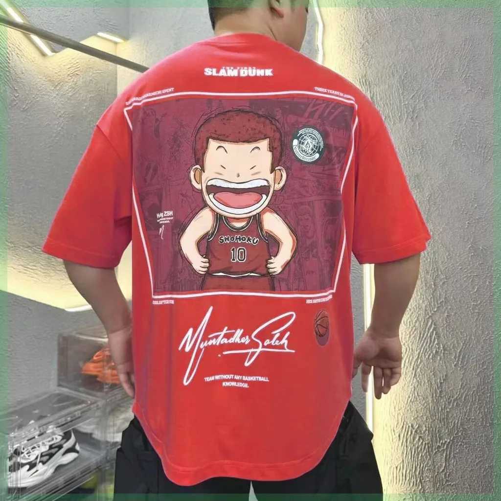 ((M-8XL) Mens oversized T-shirt casual loose Japanese anime dunk printed T-shirt suitable for menT250318