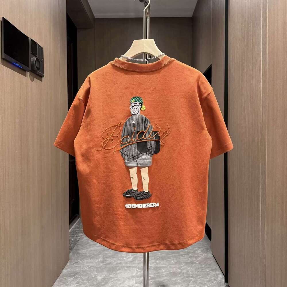 Summer trend three-dimensional foam painted embroidered men's short sleeved T-shirt with simple round neck, loose and versatile tailcoat half sle