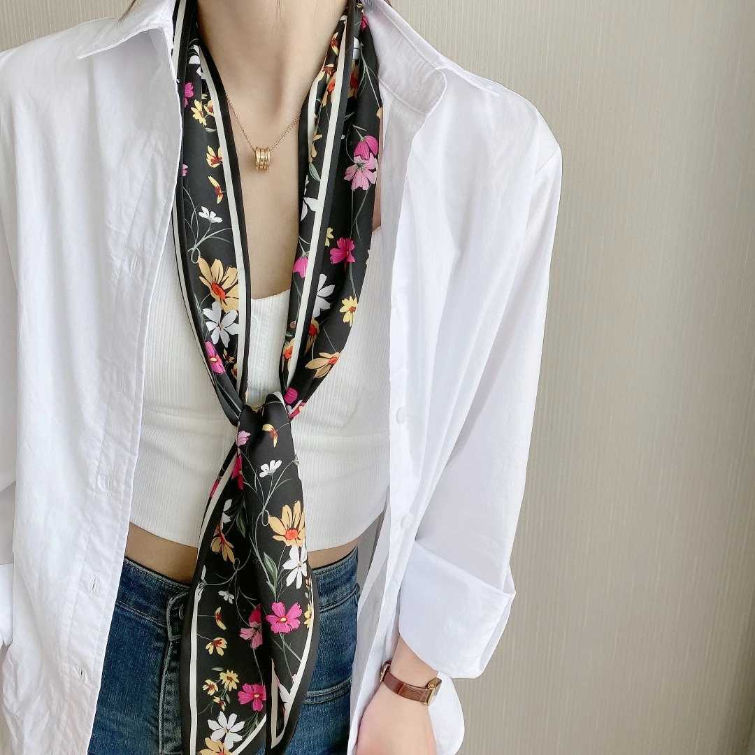 Elegant and stylish floral lightweight scarf for spring/summer with diagonal lines suitable for bag pendants soft satin collar X250319