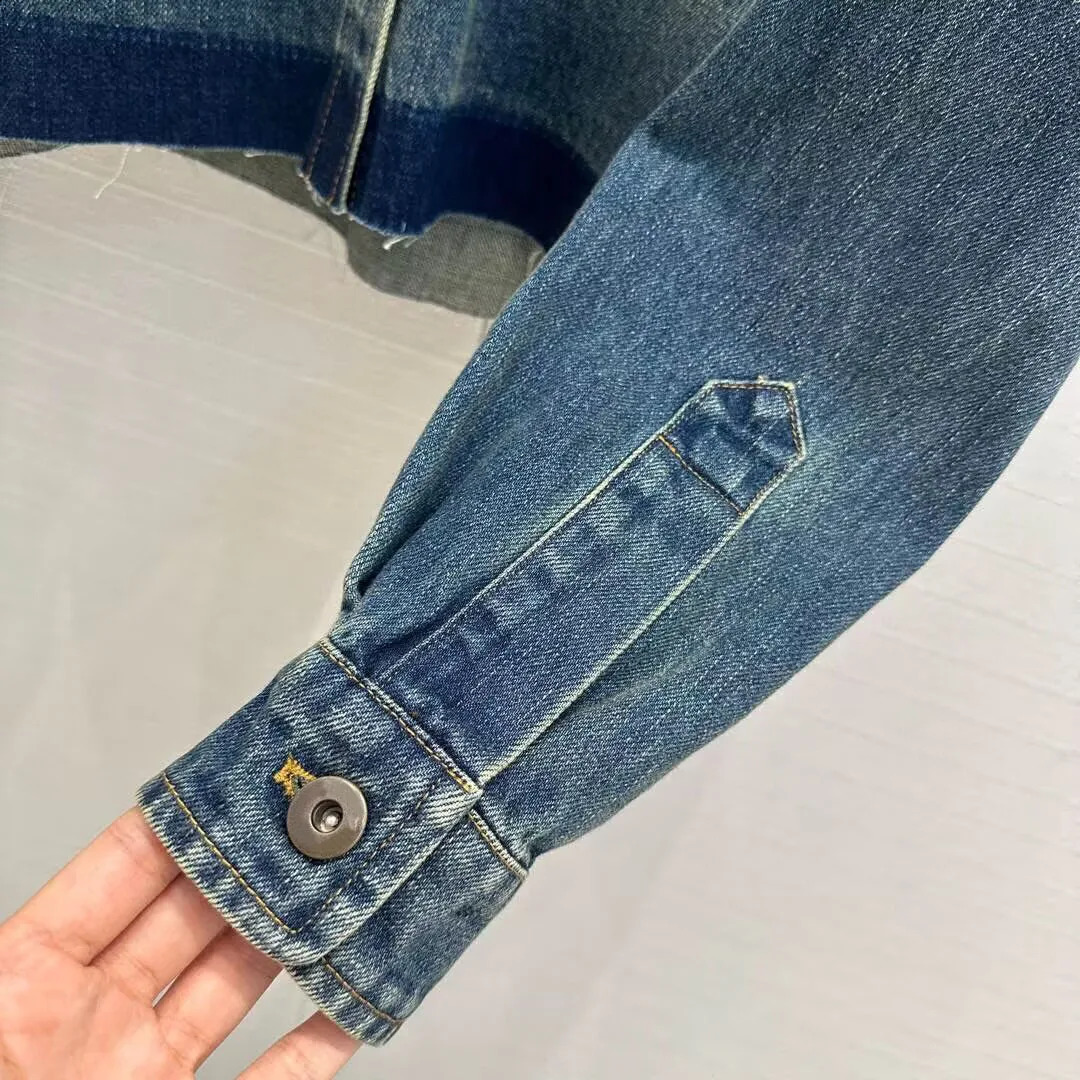 Spring and Autumn Fashion Laundry Blue Denim Jacket for Womens Street Clothing with a Collar Single Chest Pocket Short Sleeve n Retro 250317