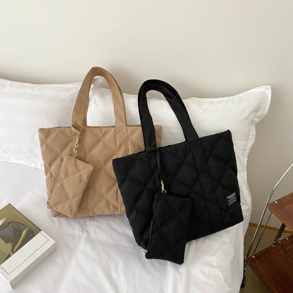 Womens Handbag AutumnWinter Fashion Diamond Space Cotton Set Shoulder Bag Large Capacity Solid Color Fully Matching Shopping 250317