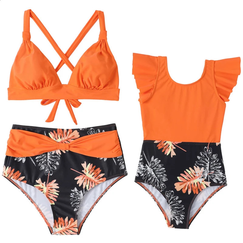 Mother Daughter Matching Swimsuits Family Set Ruffled Mommy and Me Swimwear Flower Fashion Women Girls Bikini Dresses Clothes 250319