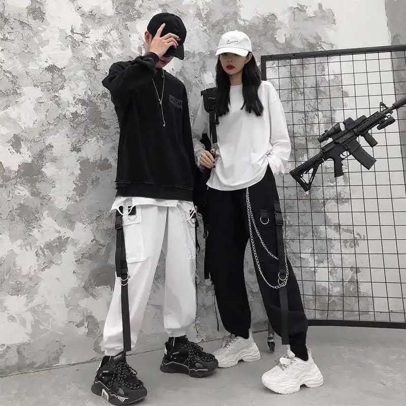 Cargo Pants Men Chains Pocket Punk Black Sweatpants Gothic Harajuku Jogger Trousers Women Clothing Hip-Hop Streetwear Techwear X250319