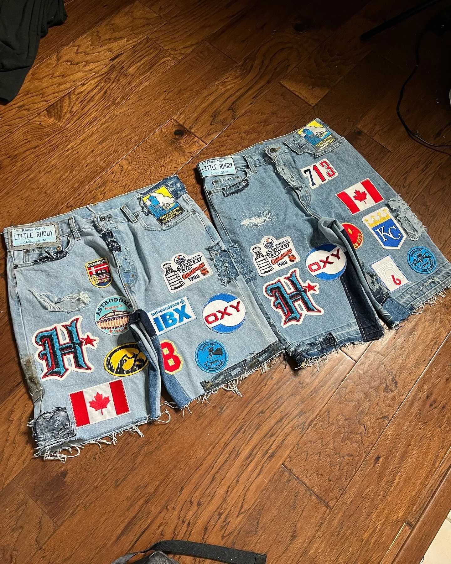Mens hip-hop cartoon pattern decal embroidered denim shorts retro blue pocket gym shorts Y2K street basketball shorts W250319