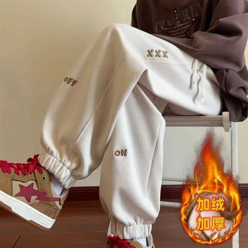 Winter Thickened Fleece Mens Pants Warm Casual Embroidery Letter Fleece Liner Thick Trousers Outdoor Thermal Warm Sweatpants X250319