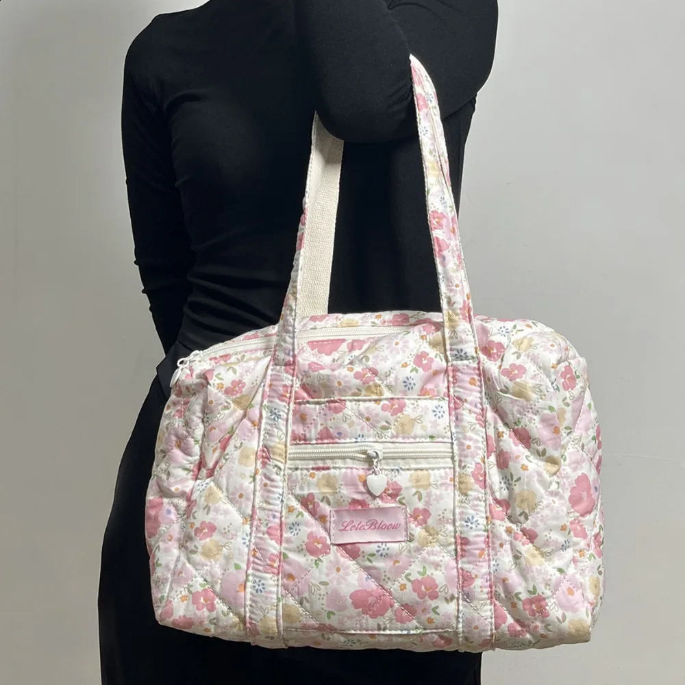 Korean Style Stroller Organizer Bags Multi-pocket Large Capacity Floral Mummy Bag Lightweight Portable Baby Diaper Organizer 250319