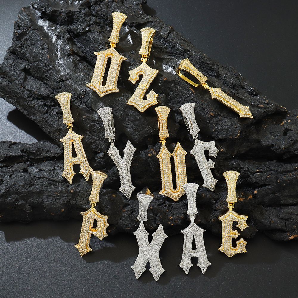 Moissanite A-Z Letter Jewelry Necklace Women Iced Out Prong Setting Pendant Personalized Charms Rapper Super Star Hip Hop Punk