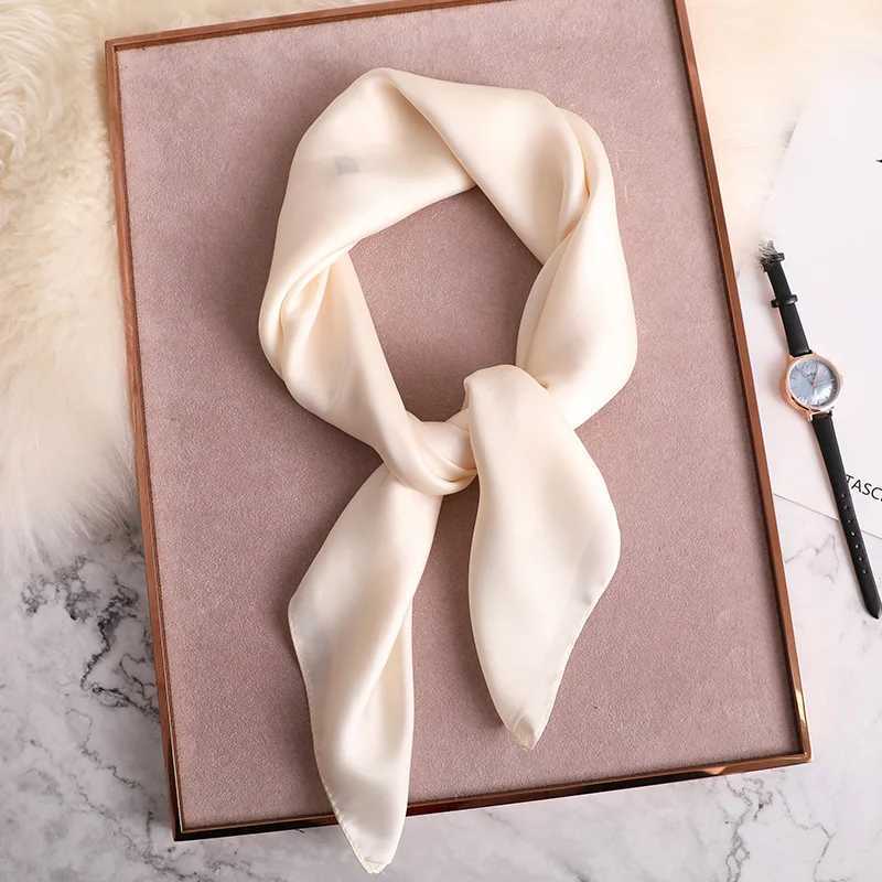 Solid color silk square scarf used for fabrics soft satin collar womens headscarf hair clip tie fine hair womens hair X250319