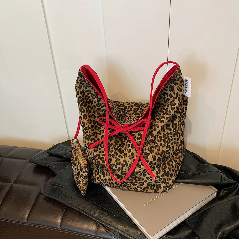 2 womens bucket bags leopard print handbag large capacity handbag work travel homeless bag 250317