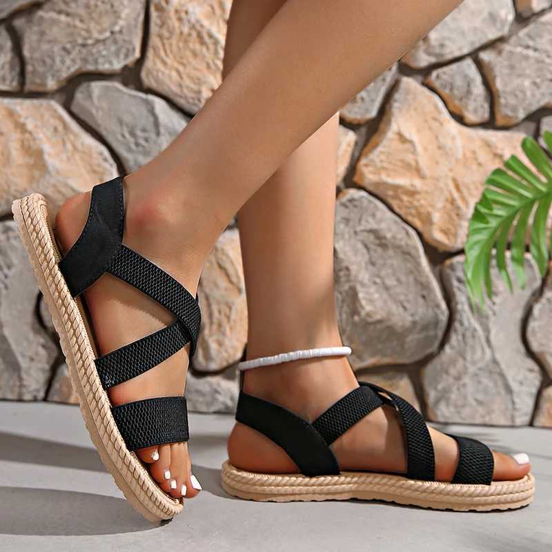New Arrival Summer New Flats Sole Womens Sandals Fashion Cross Band Plus Size 43 Beach Sanders 2025 Hot Selling Womens Vacation Zapatillas T250318