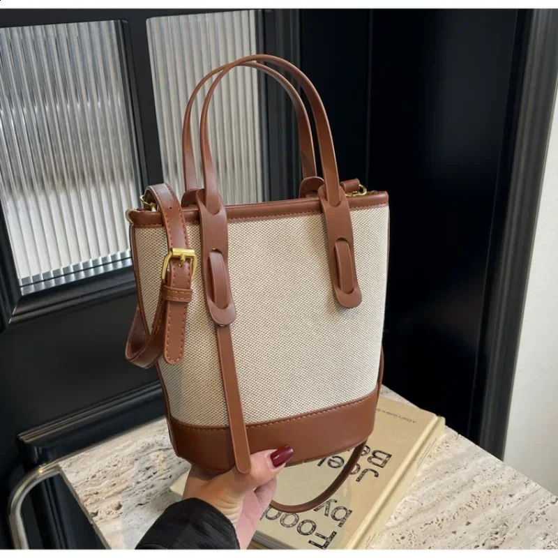 Fashion Versatile PU Canvas Bucket Shoulder and Crossbody Bags Simple Casual Sense of Retro Handbags for Women 250317