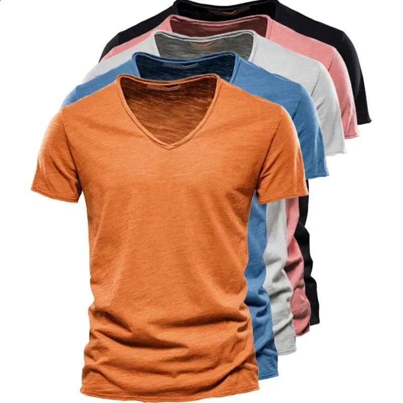 2024 Summer Mens Solid Color Vneck Pure Cotton Short sleeved Tshirt Selling 250318