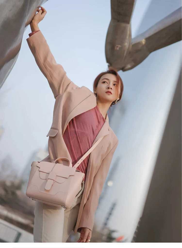 MKCCCKA 2025 New Cmuter bag Niche design Handbag Crossbody Shoder bag Mtifunctional Wens bag Black Lady large Backpack Z250318