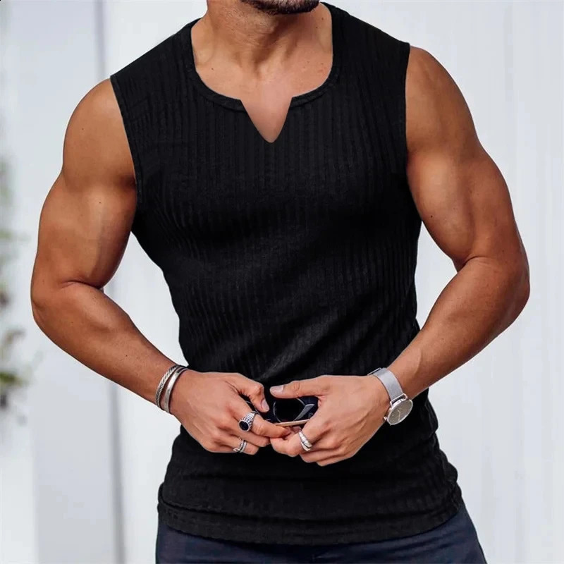 2024 Summer men Vneck Vest stripe gym Tank top Men Fitness sleeveless shirt Exercise Sports Undershirt Gyms train vest 250319