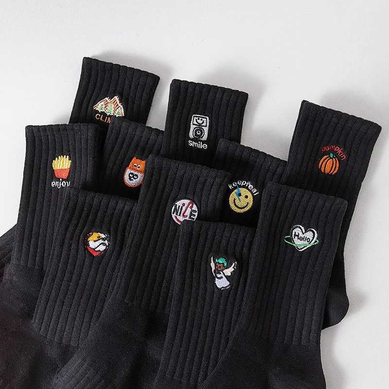 Embroidery Cartoon Socks Fashion unisex Socks Harajuku Style Kawaii Funny Spring Autumn Female Socks Lovely cotton sock X250319