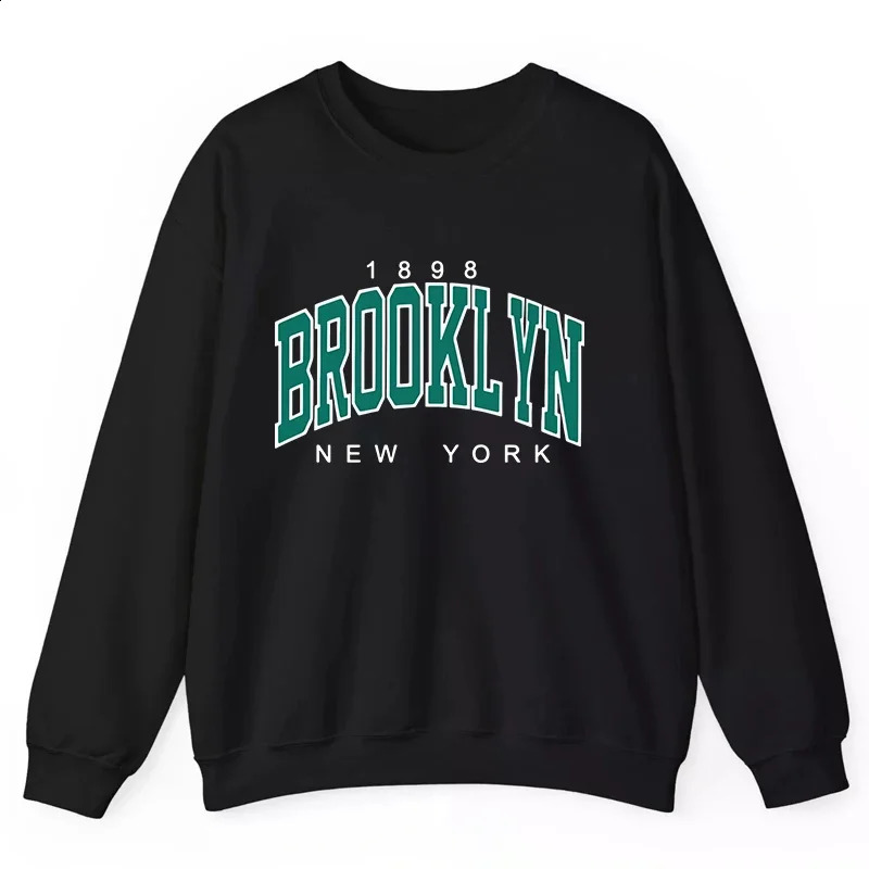 selling womens sportswear unique printed Oneck top casual jogging win over daily commuting party clothing loose 250318