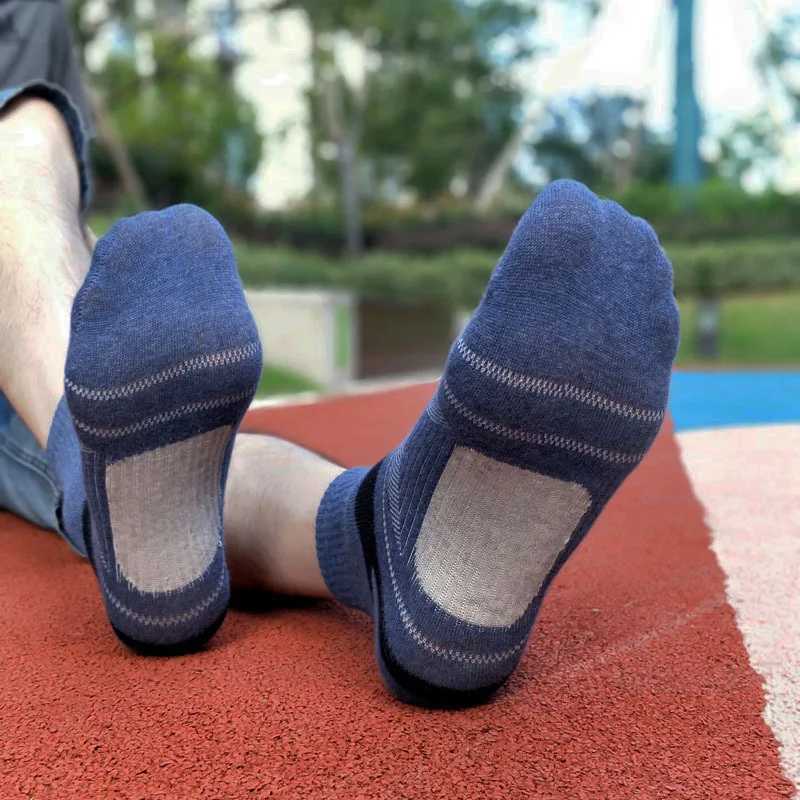 2020 Mens Compression Socks Merino Wool Black Ankle Cotton Socks Herren Basketball Sports Compression Socks X250319