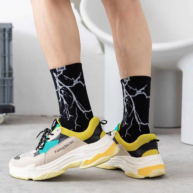 3 pairs of gift boxes with matching colors including cotton socks for couples street dance skateboards and sports socks for men and women X250319